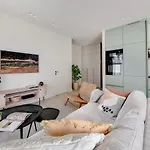#stayhere - Brand New Unique Designer 1bdr In Trendy Neighbourhood *