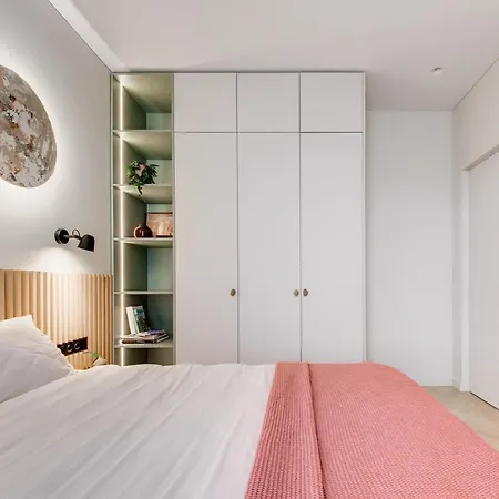 #stayhere - Brand New Unique Designer 1bdr In Trendy Neighbourhood