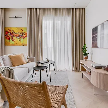 #stayhere - Brand New Unique Designer 1bdr In Trendy Neighbourhood Apartment