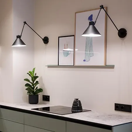 #stayhere - Brand New Unique Designer 1bdr In Trendy Neighbourhood Apartment
