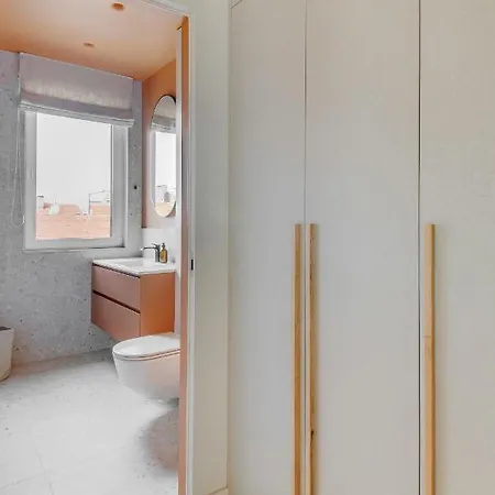 #stayhere - Brand New Unique Designer 1bdr In Trendy Neighbourhood