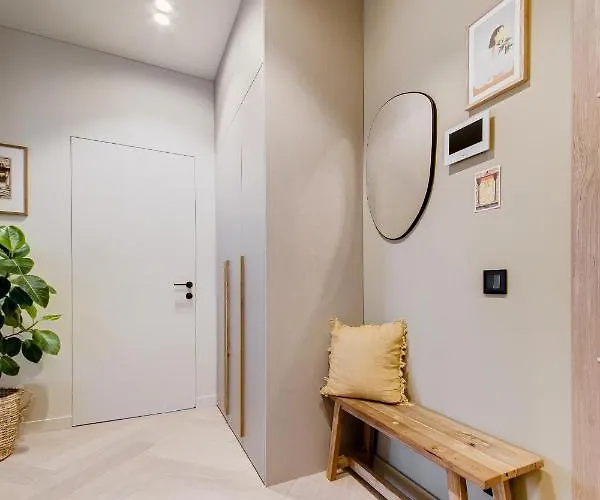 #stayhere - Brand New Unique Designer 1bdr In Trendy Neighbourhood * ヴィリニュス