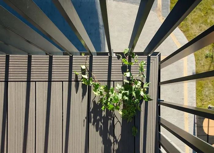 #stayhere - Brand New Unique Designer 1bdr In Trendy Neighbourhood Апартаменты *