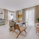 #stayhere - Brand New Unique Designer 1bdr In Trendy Neighbourhood アパート