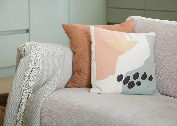 #stayhere - Brand New Unique Designer 1bdr In Trendy Neighbourhood Apartman