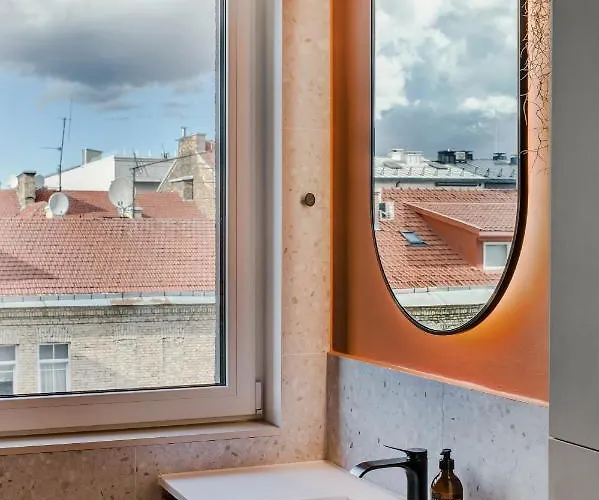 #stayhere - Brand New Unique Designer 1bdr In Trendy Neighbourhood Apartman *