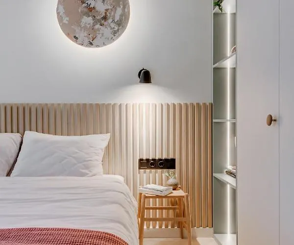 #stayhere - Brand New Unique Designer 1bdr In Trendy Neighbourhood Apartman