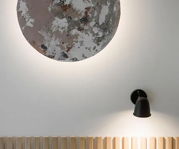 #stayhere - Brand New Unique Designer 1bdr In Trendy Neighbourhood